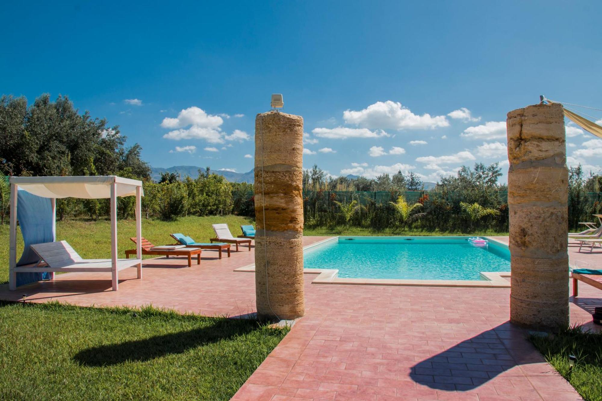 Villa Con Piscina Casale Di Gio Nel Golfo Di Castellammare Партинико Экстерьер фото